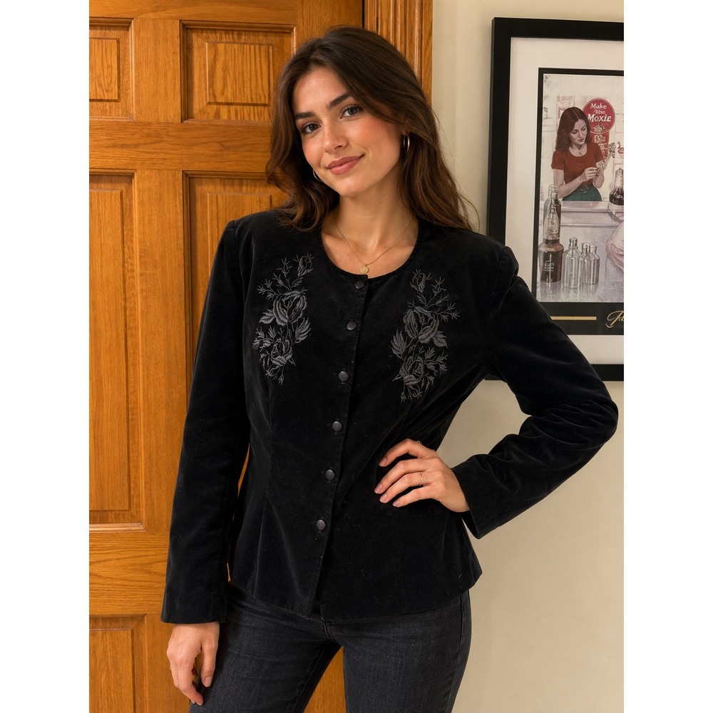 Vintage Tan Jay Black Velvet Embroidered Floral Cropped‎ Jacket Women's Large